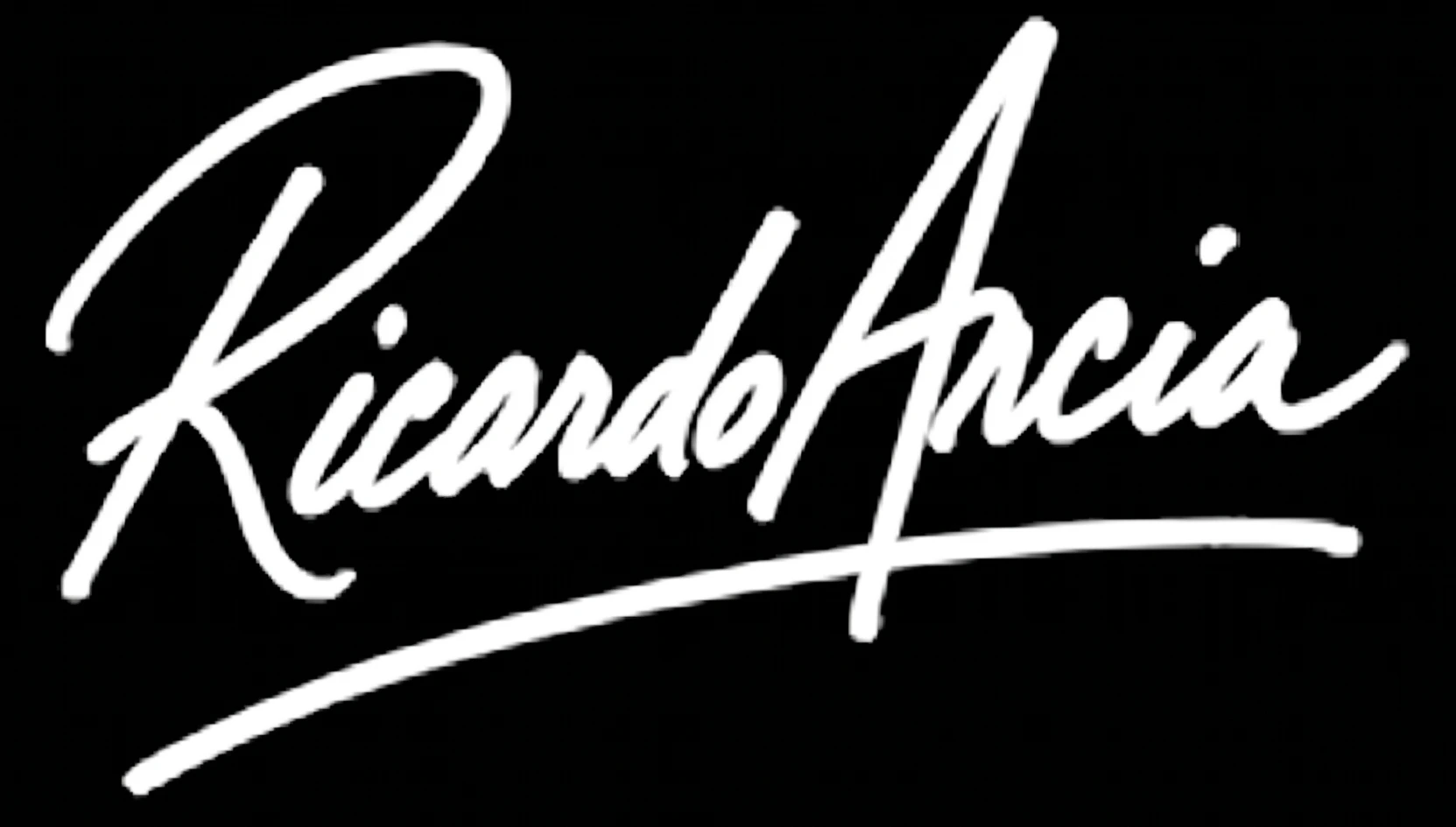 Ricardo Arcia Signature